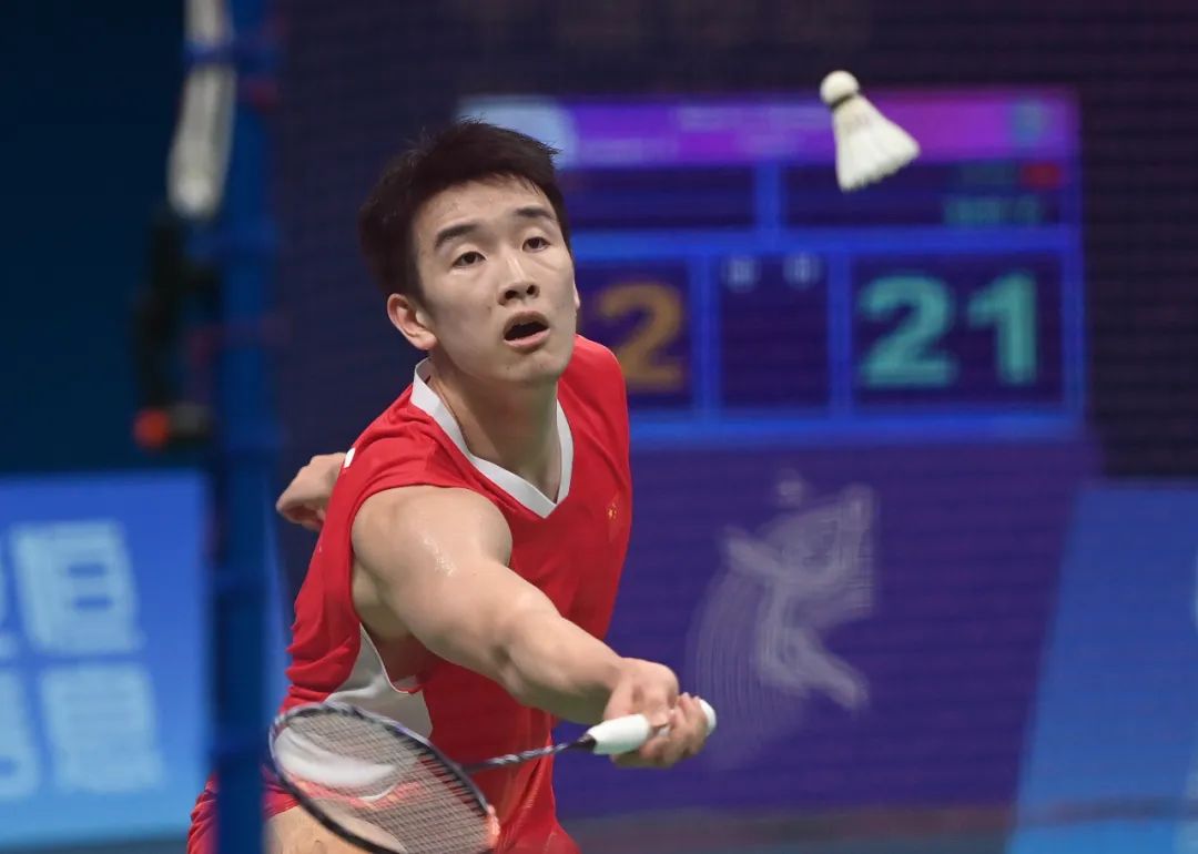 队中的中坚 队中的中坚