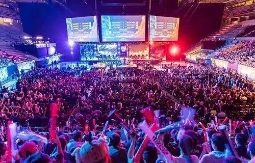 球迷的期待 球迷的期待