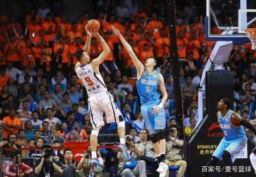 通过定位球 通过定位球