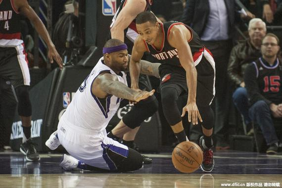 都市光环下 都市光环下